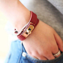 Load image into Gallery viewer, Rotating Steel Buckle Leather Bracelet for Women