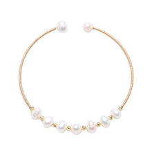 Load image into Gallery viewer, Semi-precious Pearls Bangle for Women