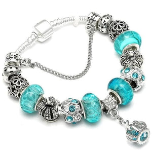 Silver Steel Dangling Charm Womens Bracelet - M / 18cm